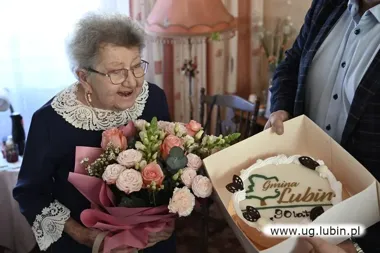 W Raszówce 90 lat Haliny Słowik i historia, która prowadzi przez pół Polski