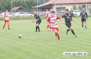 KS Kłopotów-Osiek wygrał derby. Fortuna Obora ruszyła w pogoń
