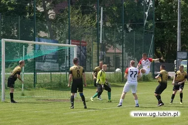 Rycerz rozbił Victorię po przerwie. W Niemstowie padło dziesięć goli