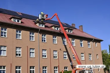 84 panele na dwóch dachach. Gmina Lubin chce obniżyć rachunki za prąd