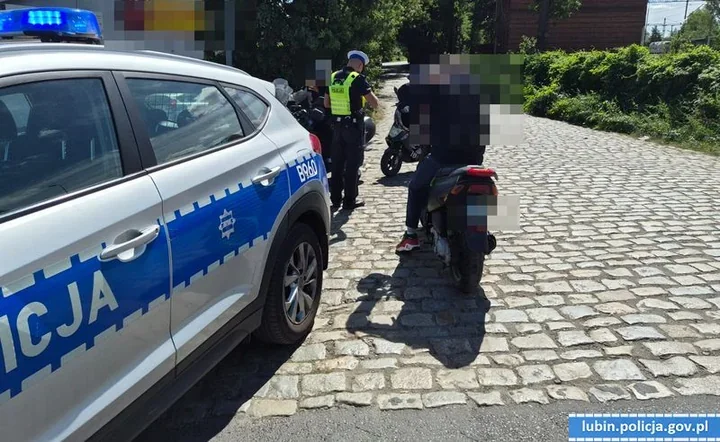 Kontrola motoroweru w Lubinie ujawniła ingerencję w licznik