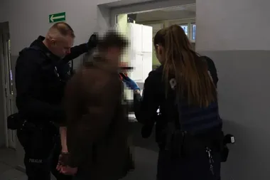 2,3 promila, brak prawa jazdy i auto bez OC - nocny rajd 18-latka zakończył się wyrokiem