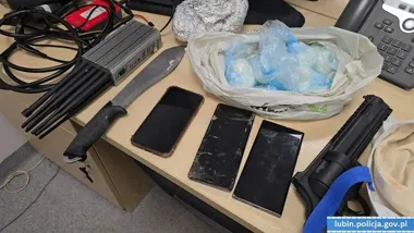 Strzelał do restauracji w Lubinie - w aucie miał pół kilograma narkotyków